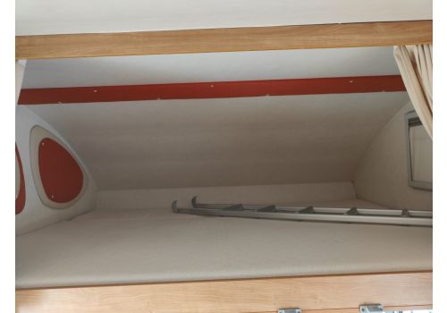 Capuchina Motorhome RIMOR Katamarano 8 en Sale Occasion