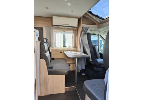 Low Profile Motorhome SUNLIGHT T 67 S en Sale Occasion