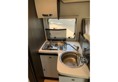 Low Profile Motorhome BENIMAR Mileo 294 en Sale Occasion
