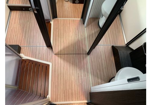Low Profile Motorhome BENIMAR Mileo 294 en Sale Occasion