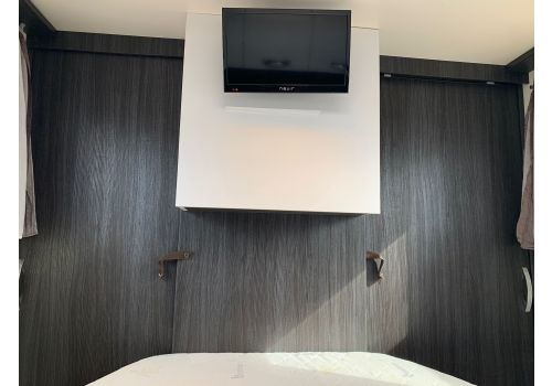 Low Profile Motorhome BENIMAR Mileo 294 en Sale Occasion