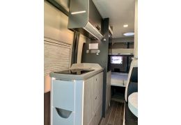 Camper Van ROLLER TEAM Livingstone 5 Advance en Sale Occasion