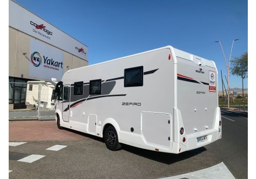 Integral Motorhome ROLLER TEAM Zefiro 265 INT en Sale Occasion