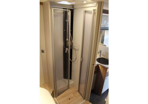 Integral Motorhome DETHLEFFS Trend I 7057 DBM modelo 2019 en Catalog