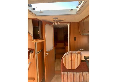 Low Profile Motorhome MC LOUIS Tandy 673 en Sale Occasion
