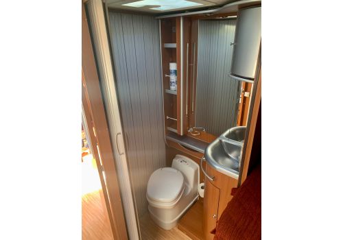Low Profile Motorhome MC LOUIS Tandy 673 en Sale Occasion
