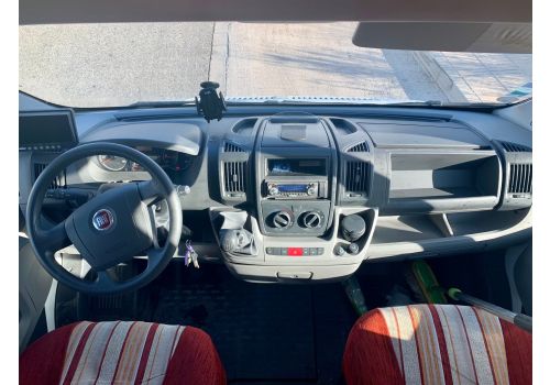 Low Profile Motorhome MC LOUIS Tandy 673 en Sale Occasion