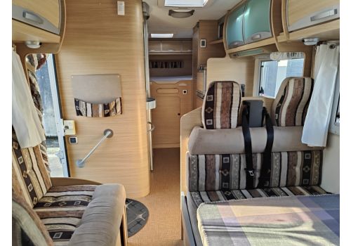 Capuchina Motorhome ROLLER TEAM Granduca Garage en Sale Occasion