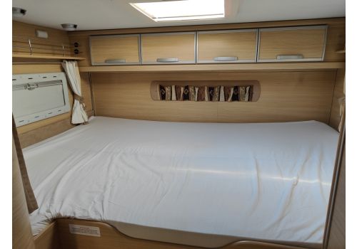 Capuchina Motorhome ROLLER TEAM Granduca Garage en Sale Occasion