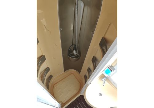Capuchina Motorhome ROLLER TEAM Granduca Garage en Sale Occasion