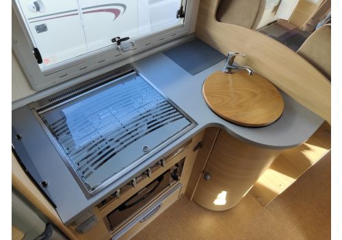 Capuchina Motorhome ROLLER TEAM Granduca Garage en Sale Occasion
