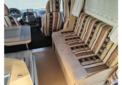 Capuchina Motorhome ROLLER TEAM Granduca Garage en Sale Occasion