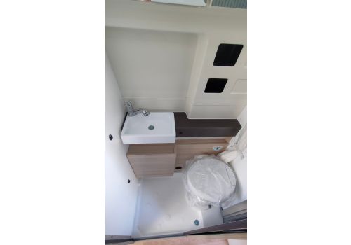 Camper Van DREAMER Camper Five Fun en Sale Occasion
