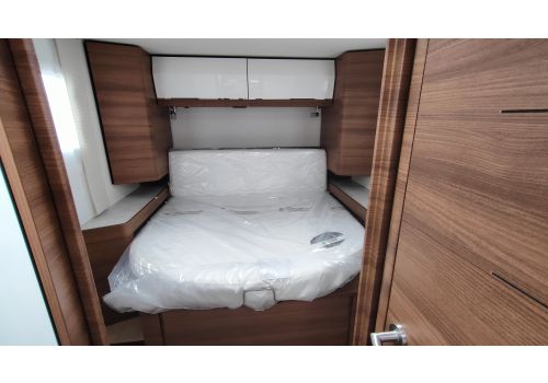 Low Profile Motorhome RAPIDO 696F Modelo 2023 en Sale Occasion