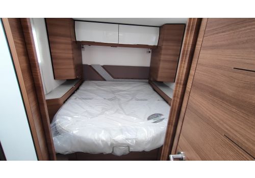 Low Profile Motorhome RAPIDO 696F Modelo 2023 en Sale Occasion