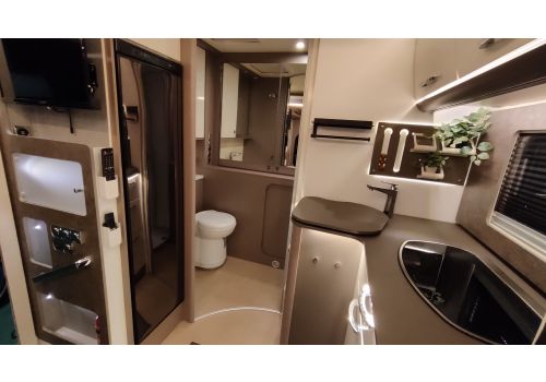 Low Profile Motorhome BURSTNER BT 6802 en Sale Occasion