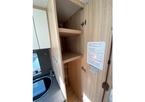 Capuchina Motorhome SUNLIGHT A60 en Catalog