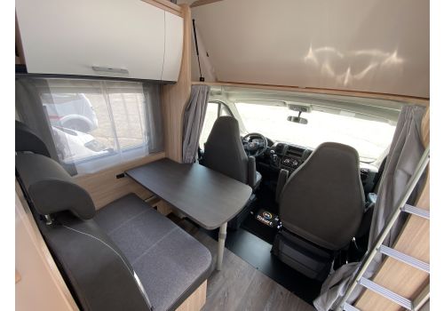 Capuchina Motorhome SUNLIGHT A60 en Catalog