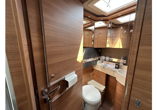 Integral Motorhome CARTHAGO Chic C-Line 6.2 XL QB en Sale Occasion