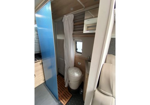 Camper Van DETHLEFFS Globetrail 590 C Modelo 2023 en Sale Occasion