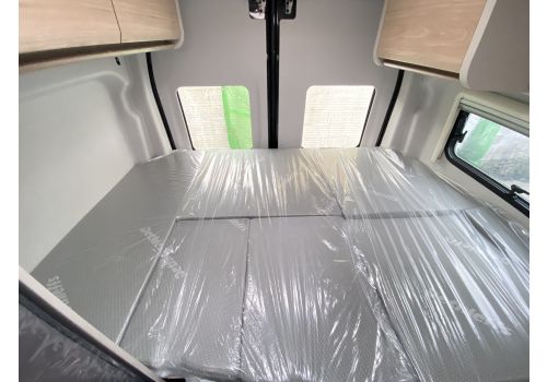Camper Van DETHLEFFS Globetrail 590 C Modelo 2023 en Sale Occasion