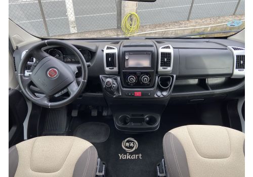 Low Profile Motorhome SUNLIGHT V66 en Sale Occasion