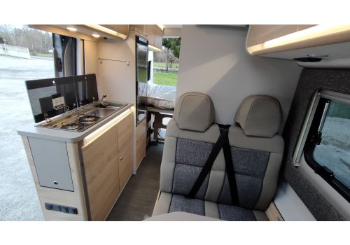 Camper Van DETHLEFFS Globetrail 590 C Modelo 2023 en Sale Occasion