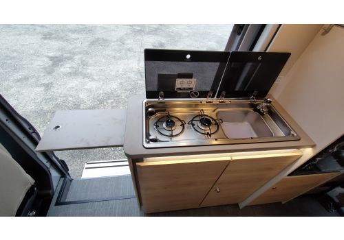 Camper Van DETHLEFFS Globetrail 590 C Modelo 2023 en Sale Occasion