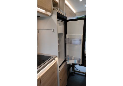 Camper Van DETHLEFFS Globetrail 590 C Modelo 2023 en Sale Occasion