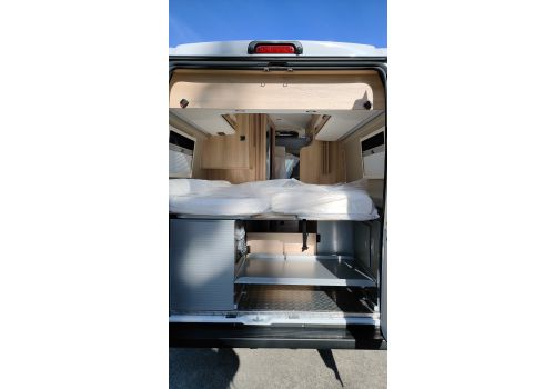 Camper Van DREAMER D68 Limited Select Modelo 2023 en Sale Occasion