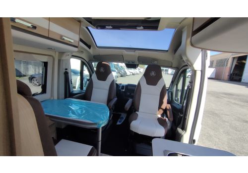 Camper Van DREAMER D68 Limited Select Modelo 2023 en Sale Occasion
