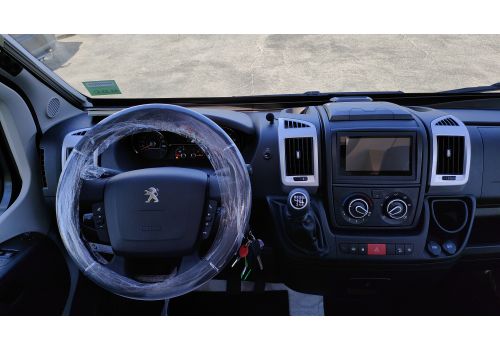 Camper Van DREAMER D68 Limited Select Modelo 2023 en Sale Occasion