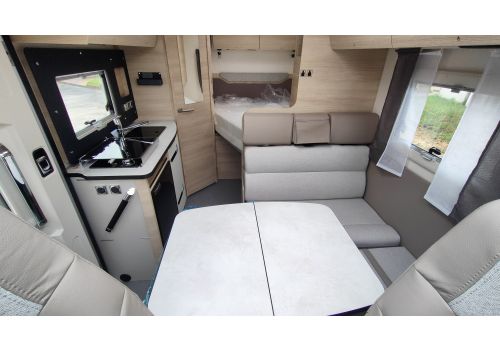 Low Profile Motorhome RAPIDO C56 Modelo 2023 en Sale Occasion