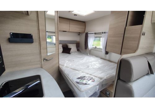 Low Profile Motorhome RAPIDO C56 Modelo 2023 en Sale Occasion