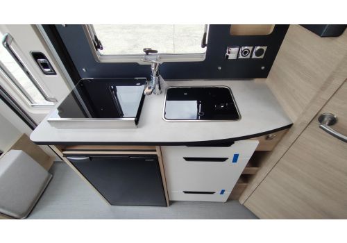 Low Profile Motorhome RAPIDO C56 Modelo 2023 en Sale Occasion