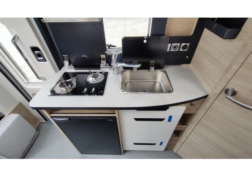 Low Profile Motorhome RAPIDO C56 Modelo 2023 en Sale Occasion