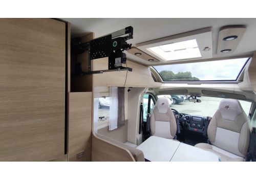 Low Profile Motorhome RAPIDO C56 Modelo 2023 en Sale Occasion