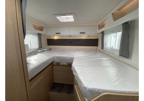 Low Profile Motorhome SUNLIGHT T67S en Catalog