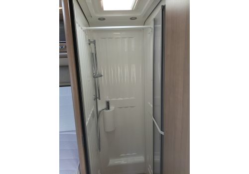 Integral Motorhome HYMER B 575 en Sale Occasion