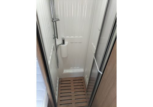 Integral Motorhome HYMER B 575 en Sale Occasion