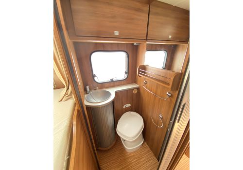 Low Profile Motorhome RIMOR Koala 77 Plus en Sale Occasion