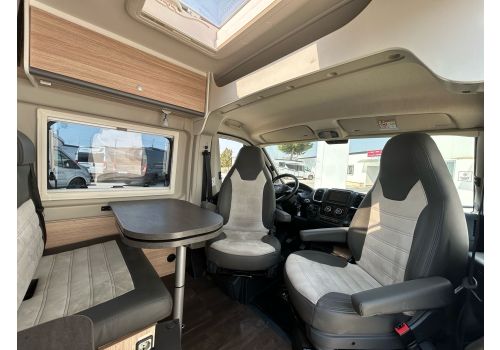 Camper Van SUNLIGHT Cliff 601 en Sale Occasion