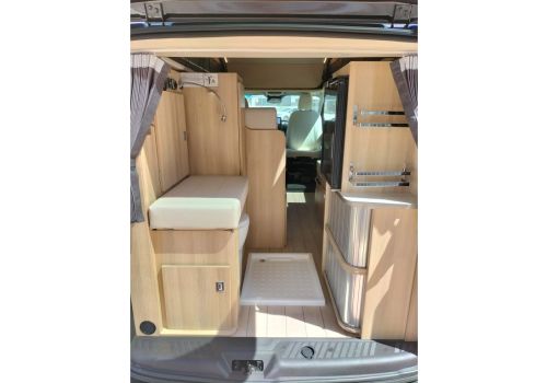 Camper Van DREAMER Cap Land en Sale Occasion