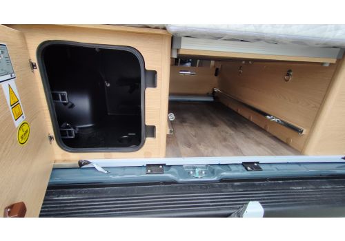 Camper Van SUNLIGHT Cliff 601 Adventure Edition en Sale Occasion