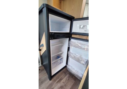 Low Profile Motorhome SUNLIGHT T67S Adventure Edition en Sale Occasion