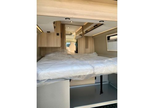 Camper Van DREAMER D68+ Select Modelo 2024 en Sale Occasion