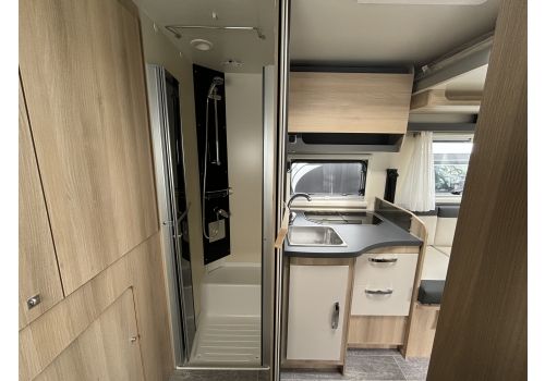 Low Profile Motorhome ITINEO PC640 Modelo 2024 en Sale Occasion