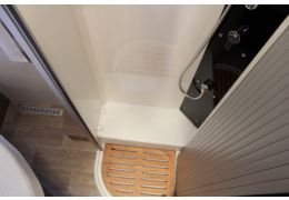 Low Profile Motorhome DETHLEFFS Esprit T 7150-2 DBT modelo 2019 en Sale Occasion