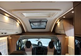 Low Profile Motorhome DETHLEFFS Esprit T 7150-2 DBT modelo 2019 en Sale Occasion