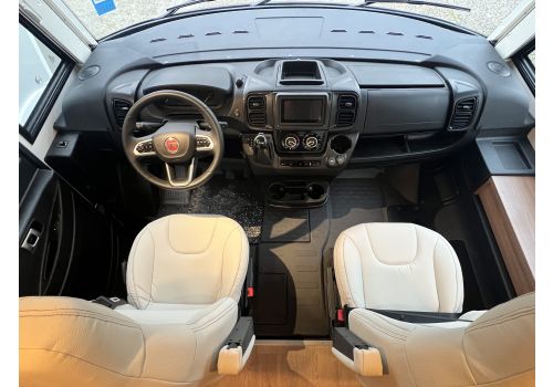 Integral Motorhome RAPIDO 854F Modelo 2024 en Sale Occasion